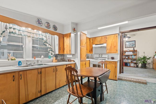 4390 N Railroad Ave, House other with 5 bedrooms, 4 bathrooms and 4 parking in Fordoche LA | Image 4