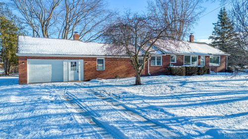 12923 Collins Rd, Brockway, MI, 48097-2605 | Card Image