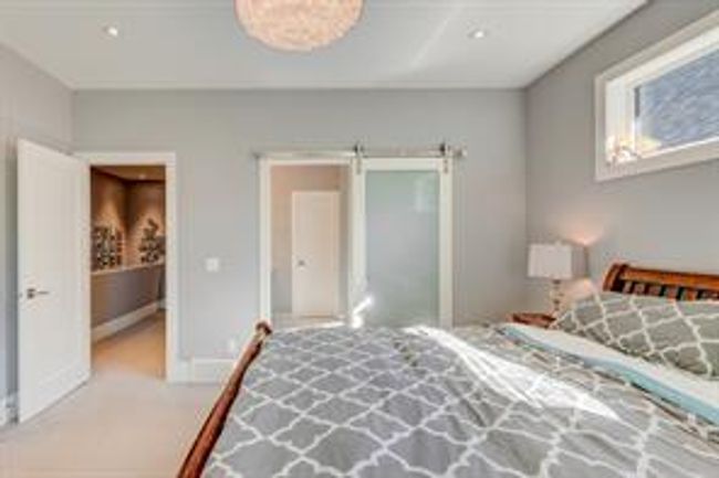 4004 2 St Nw, Home with 4 bedrooms, 3 bathrooms and 2 parking in Calgary AB | Image 24