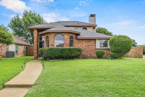 b-2060 Arbor Creek Dr, Carrollton, TX, 75010-5080 | Card Image