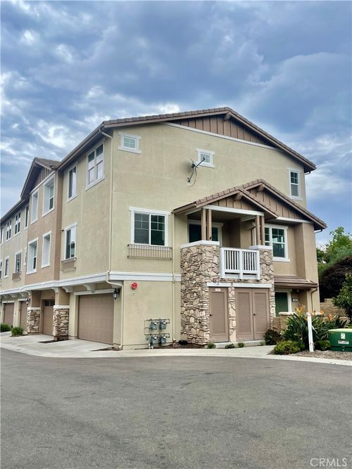 3042 Cole Grade Dr, Santee, CA, 92071-7606 | Card Image