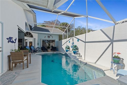 1687 Aynsley Way, Vero Beach, FL, 32966-8003 | Card Image