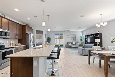 Huge entertaining kitchen | Image 2