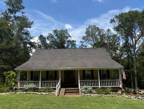1125 Transylvania Dr, Sandersville, GA, 31082-7542 | Card Image