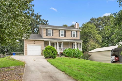 1106 Crescent Ct, Winston Salem, NC, 27127-9054 | Card Image