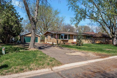 4241 Clark Cir, Vadnais Heights, MN, 55127-7969 | Card Image