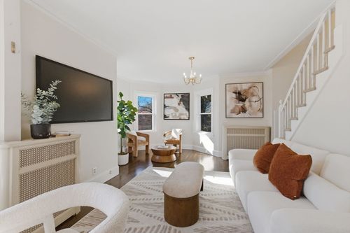 apt-3-15 S Fairview St, Boston, MA, 02131-2489 | Card Image