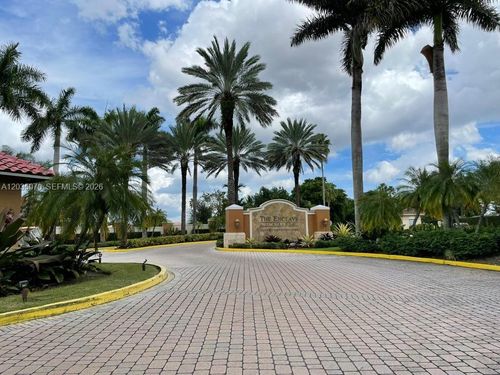 107-2061 Renaissance Blvd, Miramar, FL, 33025-5681 | Card Image