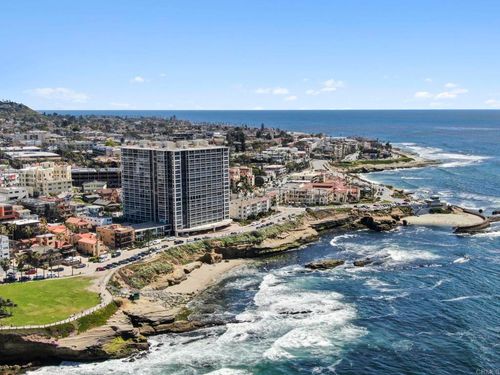 5h-939 Coast Boulevard, La Jolla, CA, 92037 | Card Image