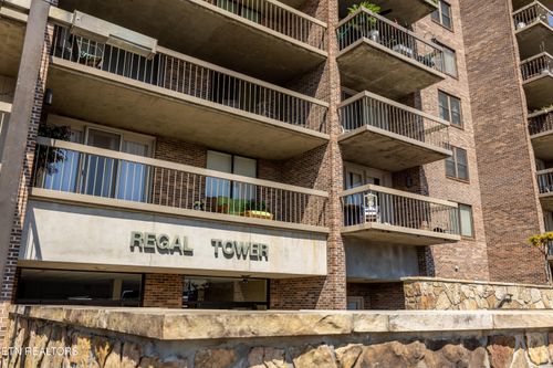 111 Regal Tower, Maryville, TN, 37804-5711 | Card Image