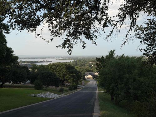 W18059 Spider Valley, Horseshoe Bay, TX, 78657 | Card Image