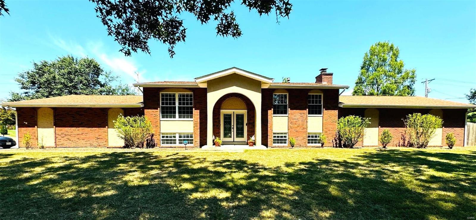 Bry Lynn Ct, Saint Louis, MO 63129