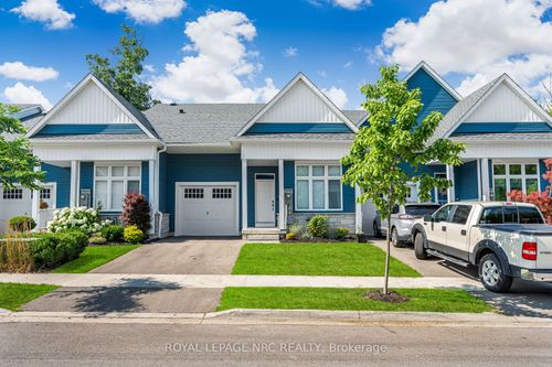 3604 Hibbard St, Fort Erie, ON, L0S1N0 | Card Image