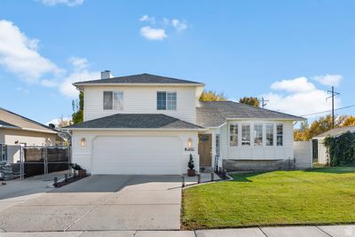 2687 W Dry Creek Dr, House other with 5 bedrooms, 2 bathrooms and 10 parking in Riverton UT | Image 2