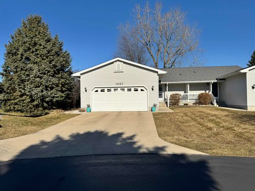 1667 E Gaylord St, Mt Pleasant, MI, 48858-3690 | Card Image