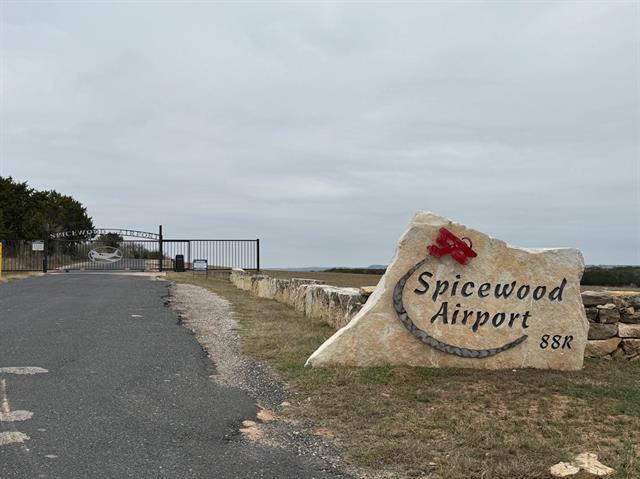 Land in Spicewood