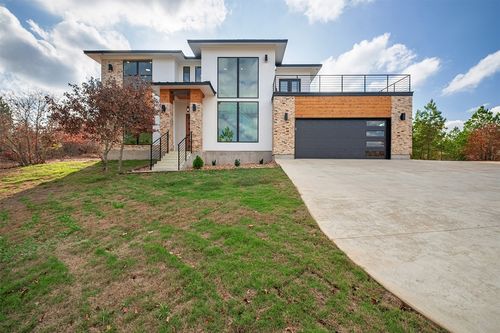 182 Lakeside Drive, Bastrop, TX, 78602 | Card Image