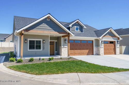 1207 W Fair Ln, Post Falls, ID, 83854-3821 | Card Image