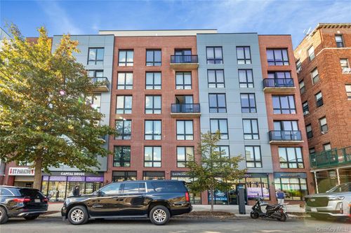 7b-109-19 72nd Rd, Forest Hills, NY, 11375-5664 | Card Image