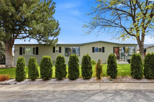 240 Skyline Dr, Richland, WA, 99352-9161 | Card Image