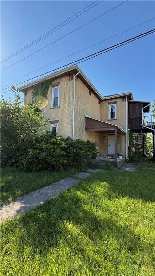 3753 National Rd, Springfield, OH, 45504-3565 | Card Image