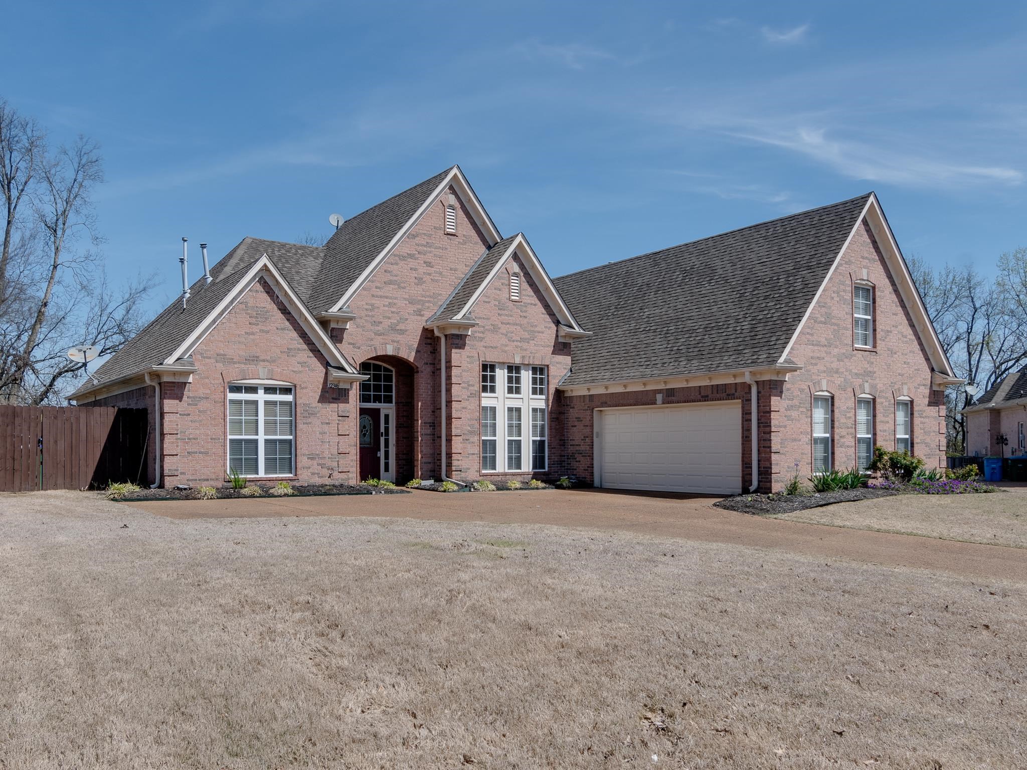 12346 Dallas Ridge Dr, For Sale in Arlington Zoocasa