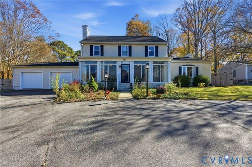 7471 Shoreline Dr, Quinton, VA, 23141-1619 | Card Image