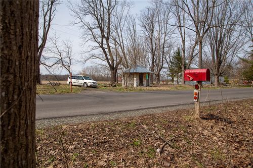 3040 Frontenac Rd, Trumansburg, NY, 14886-9187 | Card Image