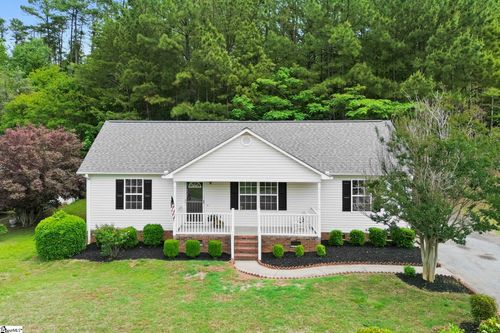 141 Brookwood Creek Dr, Landrum, SC, 29356-9495 | Card Image