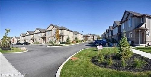 89-7768 Ascot Cir, Niagara Falls, ON, L2H3P9 | Card Image