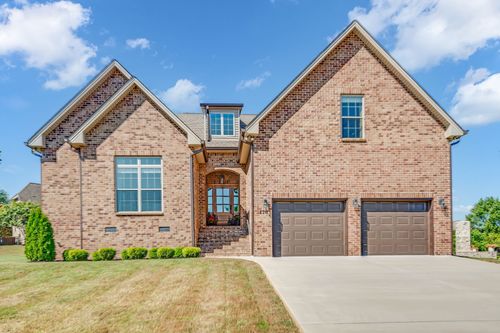 120 Augusta Trl, Springfield, TN, 37172-7388 | Card Image