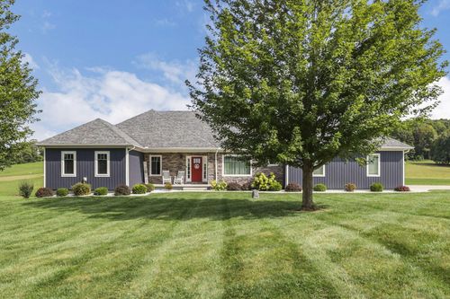 121 Linnridge Dr, Heath, OH, 43056-7005 | Card Image