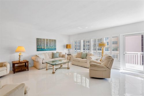 405-3850 Galt Ocean Dr, Fort Lauderdale, FL, 33308-7658 | Card Image