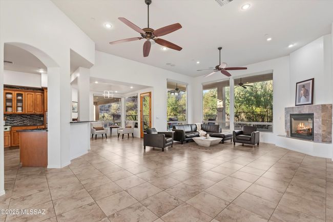 07-Great Room | Image 9