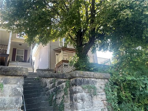 730 Avondale St, East Liverpool, OH, 43920-3307 | Card Image