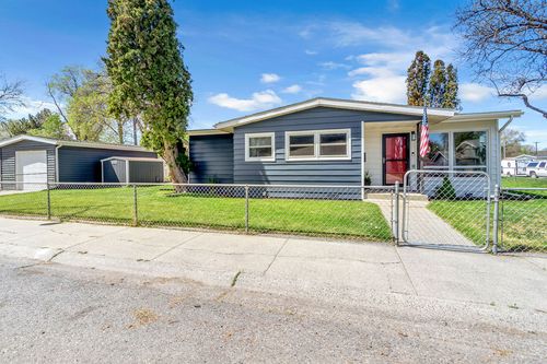 1204 Fairvale Dr, Billings, MT, 59101-3339 | Card Image