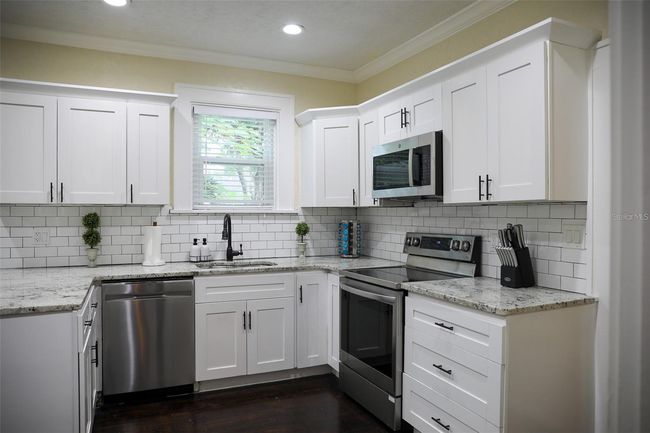 850 13 Th Ave N, House other with 3 bedrooms, 4 bathrooms and null parking in St Petersburg FL | Image 7