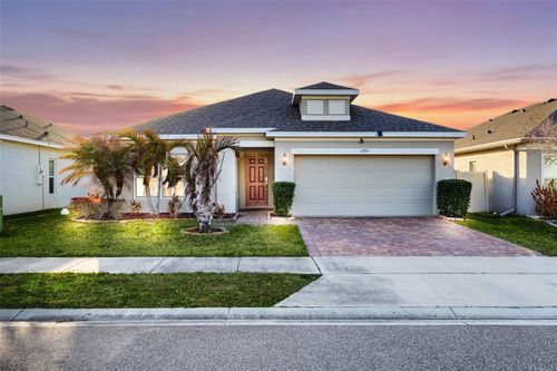 9792 Kinmore Dr, GROVELAND, FL, 34736-7922 | Card Image