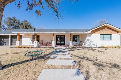 2600 W Dengar Ave, Midland, TX, 79705 | Card Image