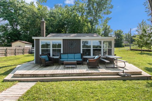 6385 Meta Dr, Coral, MI, 49322-9775 | Card Image
