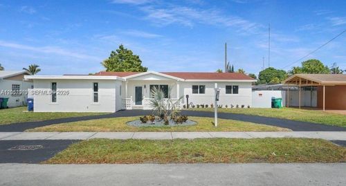 105 Ne 213th St, Miami Gardens, FL, 33179-1025 | Card Image