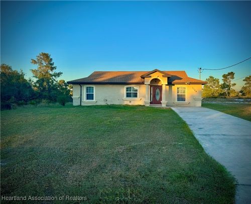 1154 Macarthur St, Lake Placid, FL, 33852-7819 | Card Image