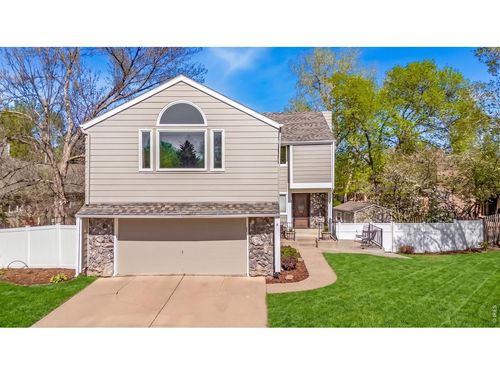 716 Dellwood Dr, Fort Collins, CO, 80524-1567 | Card Image