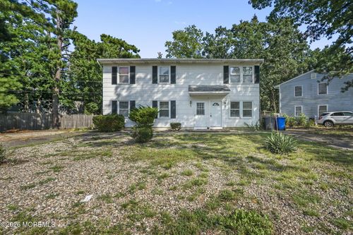 a-47 Atlantis Ave, Manahawkin, NJ, 08050-1804 | Card Image