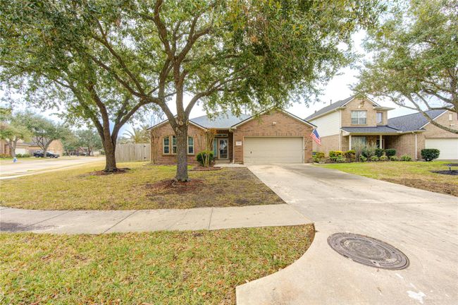 1908 Ivy Arbor Ct, House other with 4 bedrooms, 2 bathrooms and 2 parking in Pearland TX | Image 24