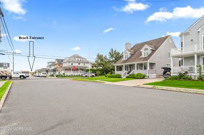 49 North Street, House other with 4 bedrooms, 3 bathrooms and null parking in Bay Head NJ | Image 3