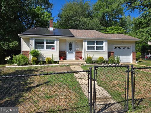 909 Bentley Rd, LINDENWOLD, NJ, 08021-2915 | Card Image
