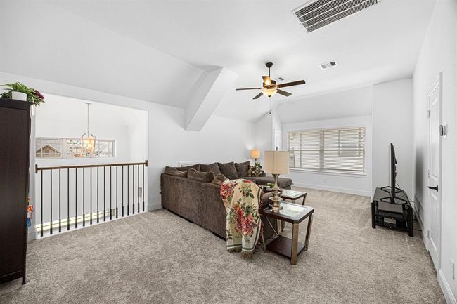 Great space for an upstairs playroom or another living room. | Image 35