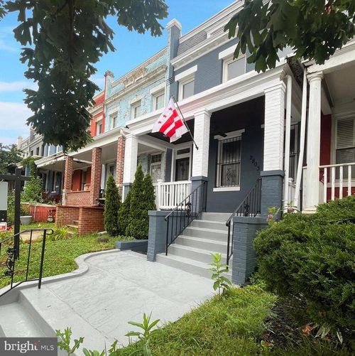 2803 N Capitol St Ne, WASHINGTON, DC, 20002-1017 | Card Image