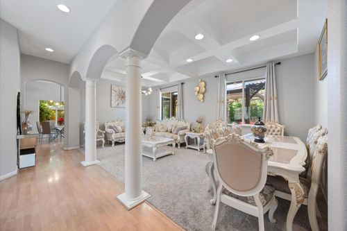 3080 Palmate Way, Sacramento, CA, 95834 | Card Image